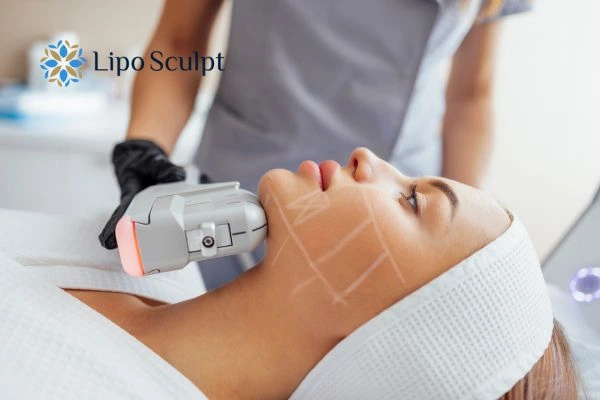 HIFU vs Botulinum Toxin: Understanding the Differences 1 HIFU vs Botox Swinton What is the best option for you?